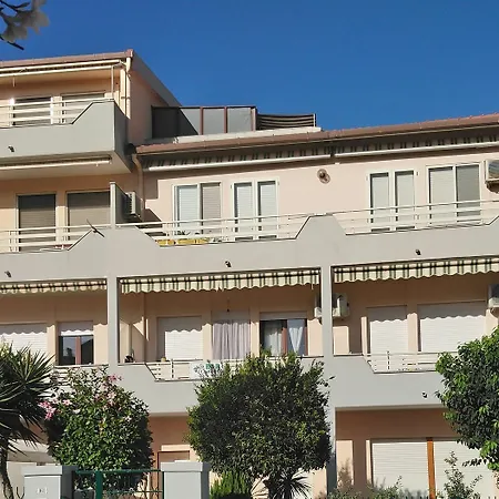 Alojamento de Acomodação e Pequeno-almoço Gaudi Alghero